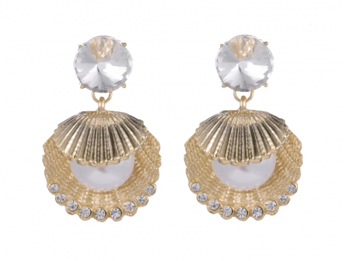 Women's Metallic Seashell Pearl Earrings
